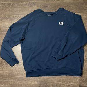 Navy men’s XXL under armour sweater